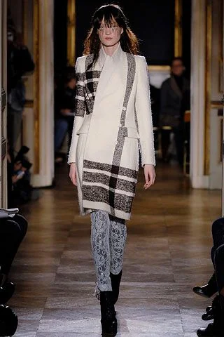 Look 32